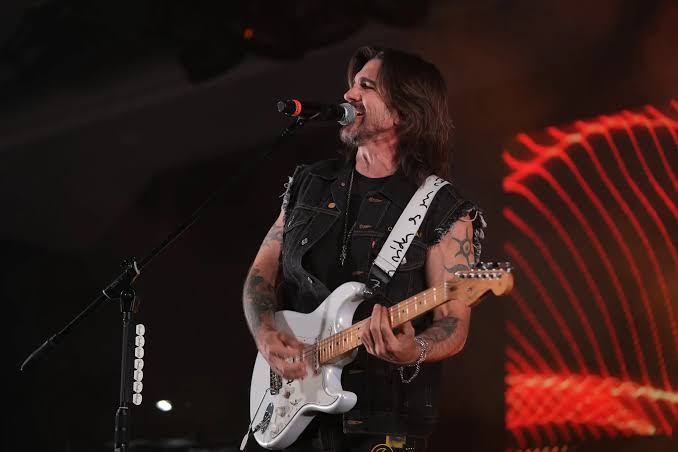 Juanes in concert